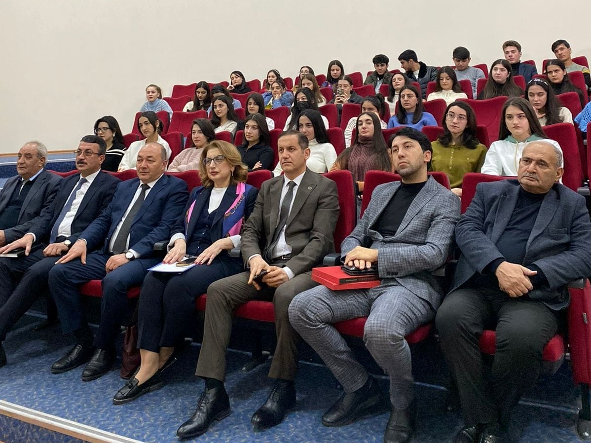 "Nakhchivan State University Students' Botanical Garden Visit"